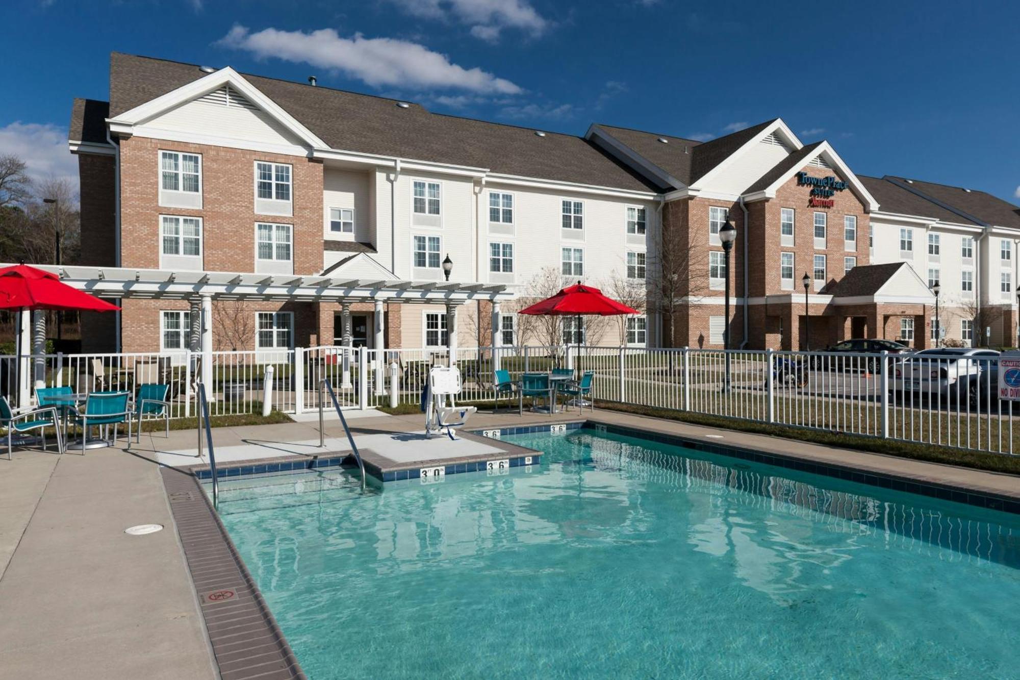 Towneplace Suites Suffolk Chesapeake Exterior foto