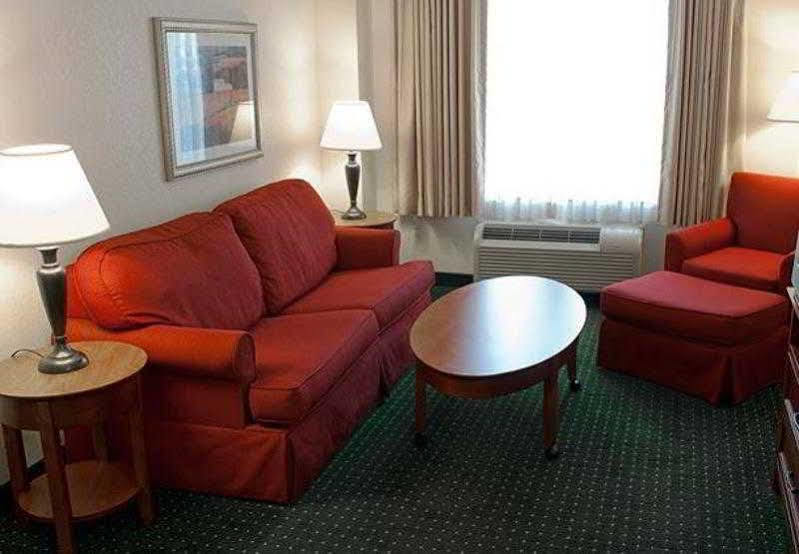 Towneplace Suites Suffolk Chesapeake Exterior foto